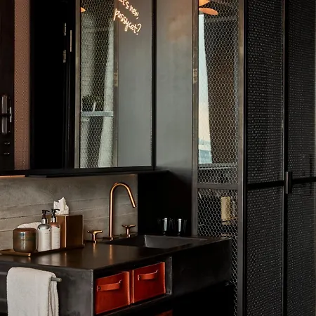 Sir Adam Hotel, Part Of Sircle Collection 4*