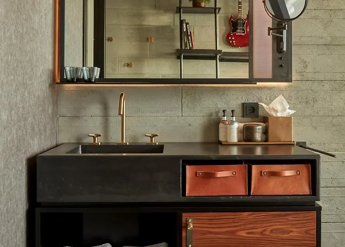 Sir Adam Hotel, Part Of Sircle Collection